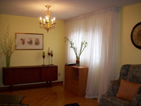 Host family in Toronto Canada