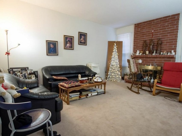 Host family in Toronto Canada